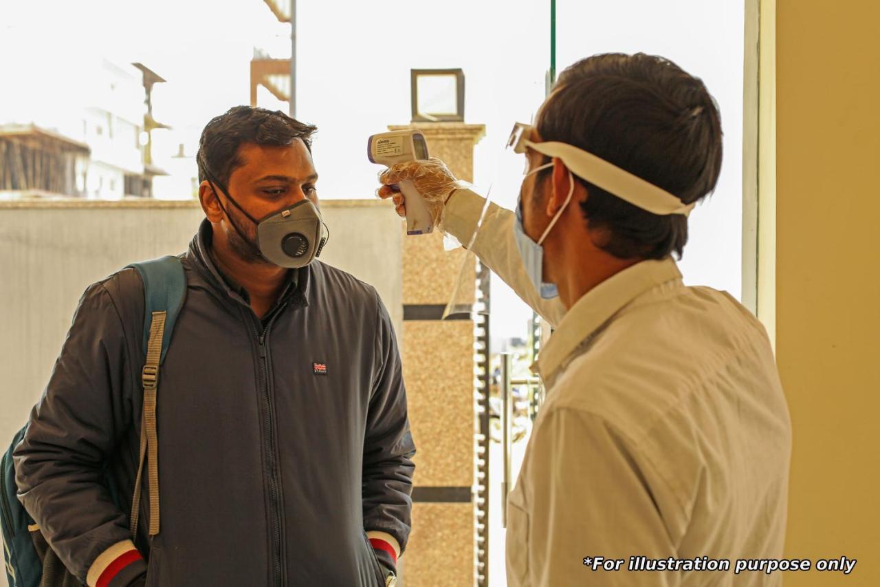فندق أو واي أو 4387 ثيم بلازا ناسيك المظهر الخارجي الصورة